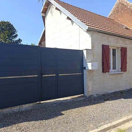 La Maison Du Sapin * Bus-la-Mésière